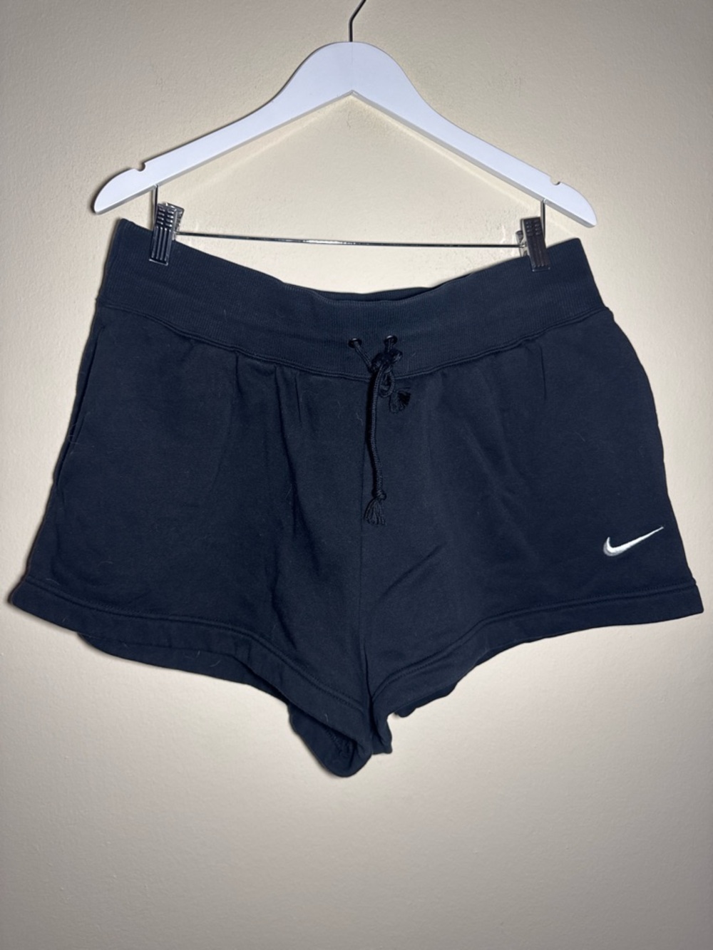 Nike Women's Black XL Cotton Drawstring Shorts 1”inseam